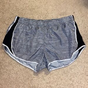 So. Company Athletic Shorts Size XL